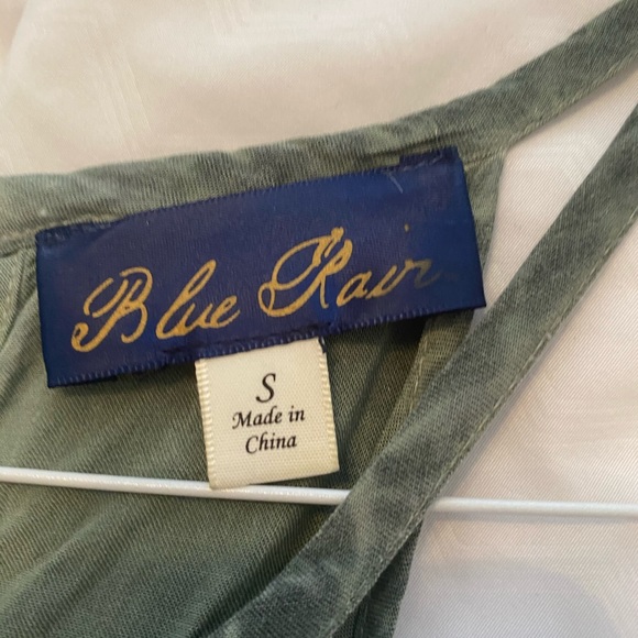 Green tank - Picture 2 of 2